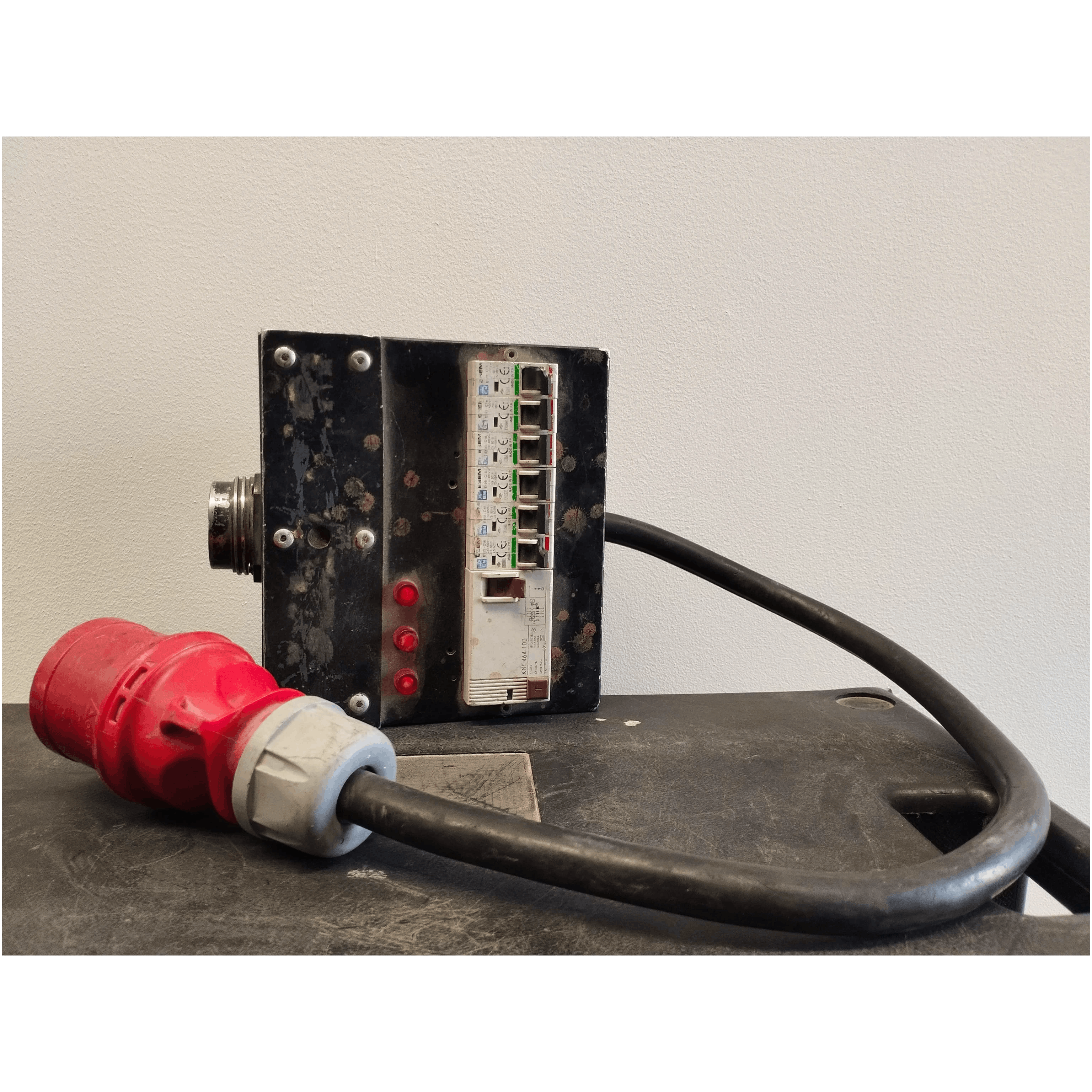 Image of DB No Brand 32 DB